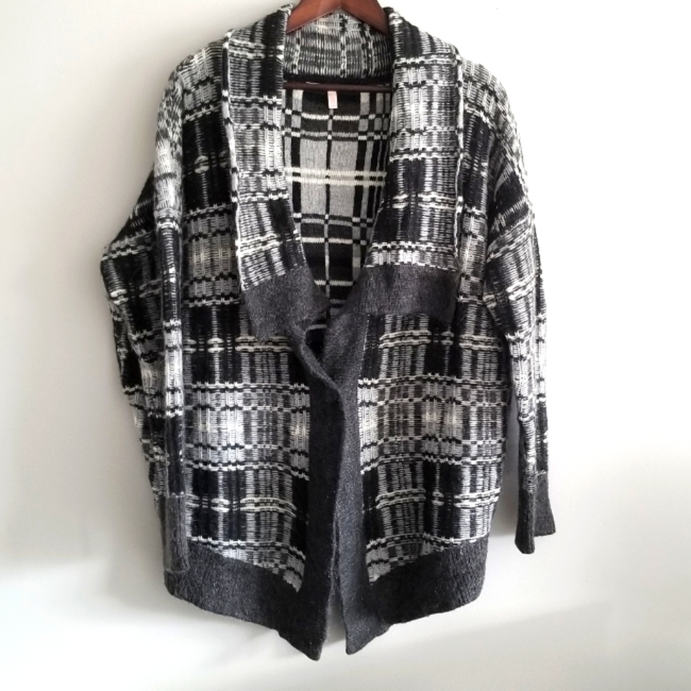 Victoria's Secret Oversized Geometric Grandpa SweaterMohair/ Wool blend M Medium